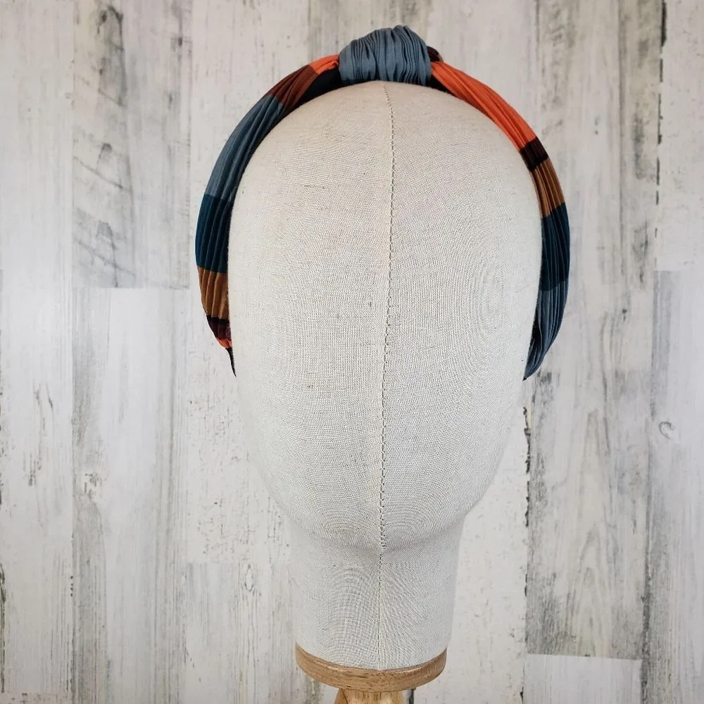 Pleated Ribbed Top Knot Headband